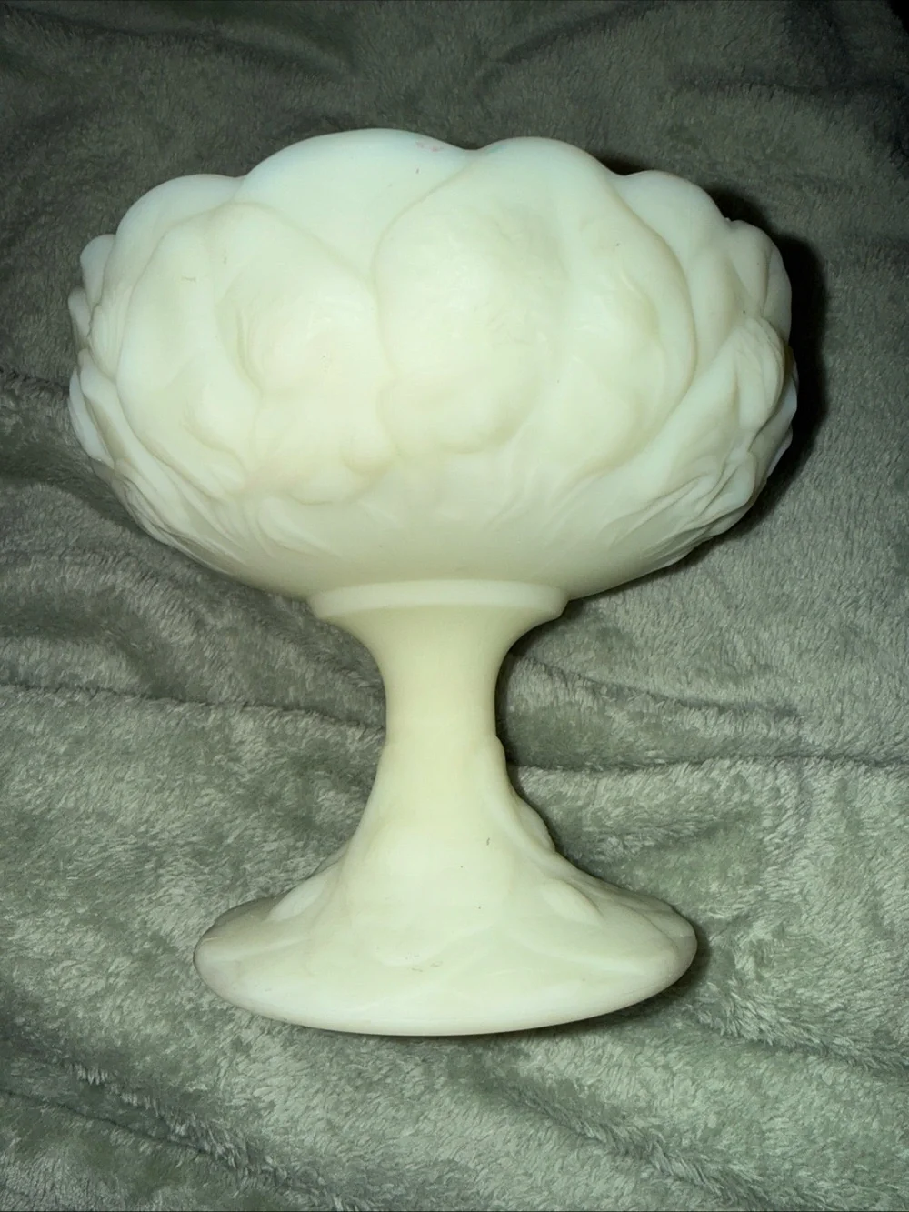 Fenton uranium candy dish